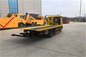 永春非事故拖车